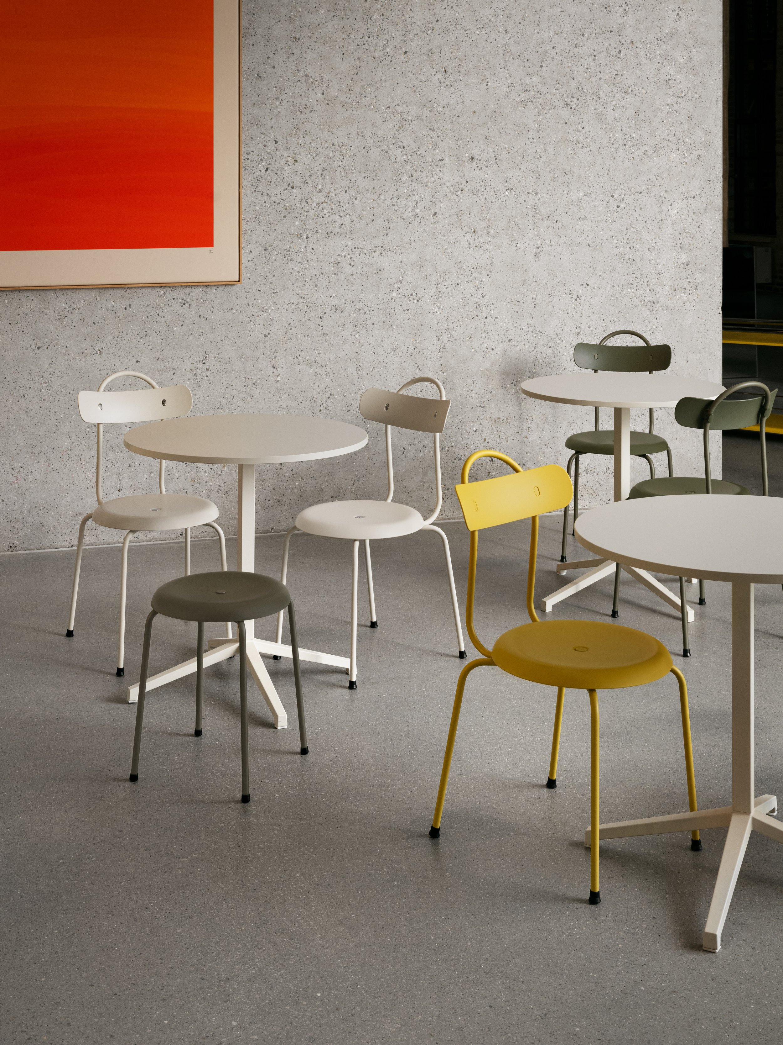 Lammhults_TaburettPlus_chairs_beige_yellow_green_ArchalX_table_lightbeige_e01.jpeg