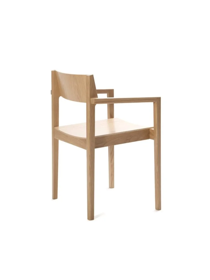 intro_b1_oak3-700x930.jpg