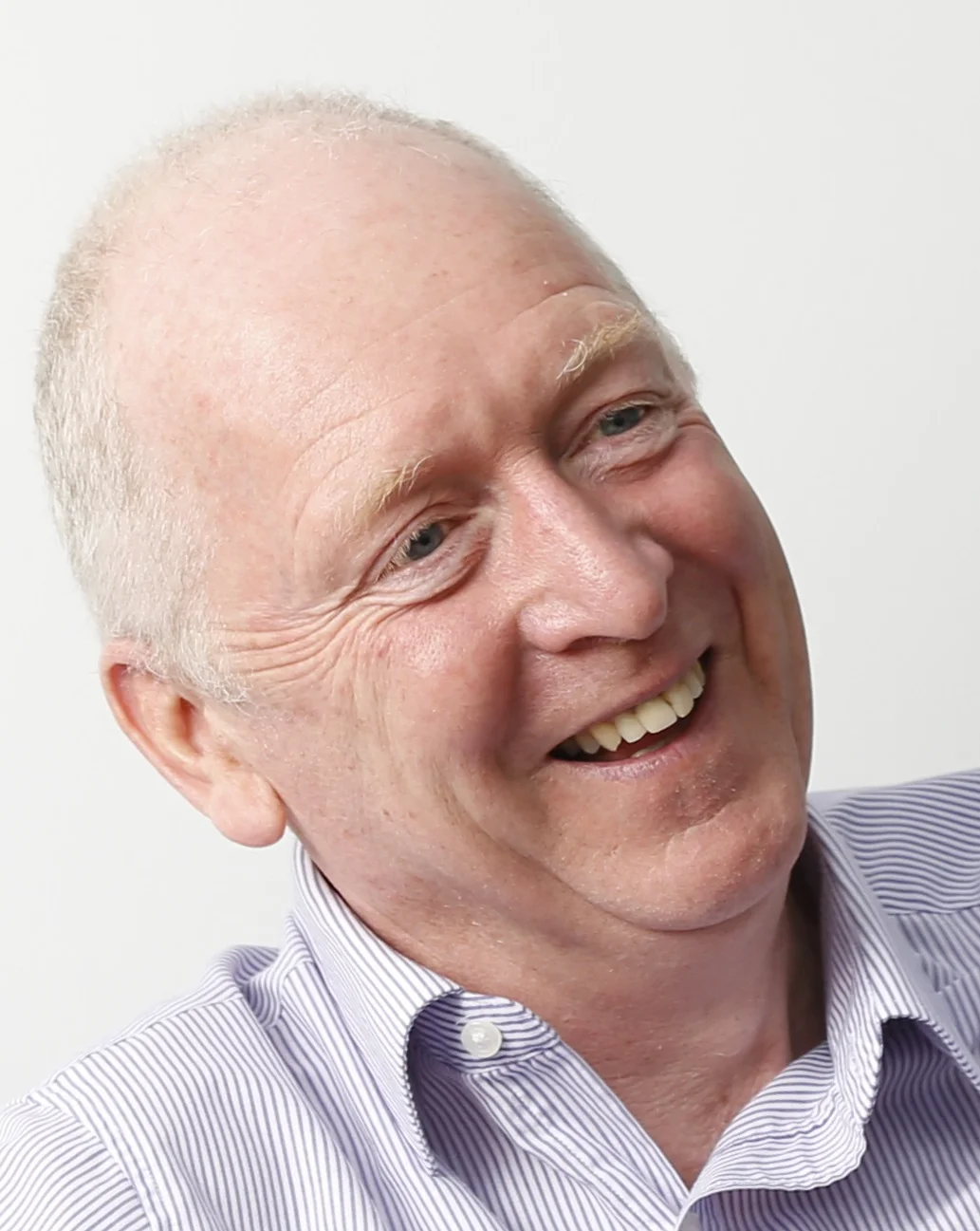 Doug Montgomery is an executive coach, mentor coach, ILM trainer and trainee coach supervisor. He is also an APECS Accredited Executive Coach and an ICF Professional Certified Coach.
