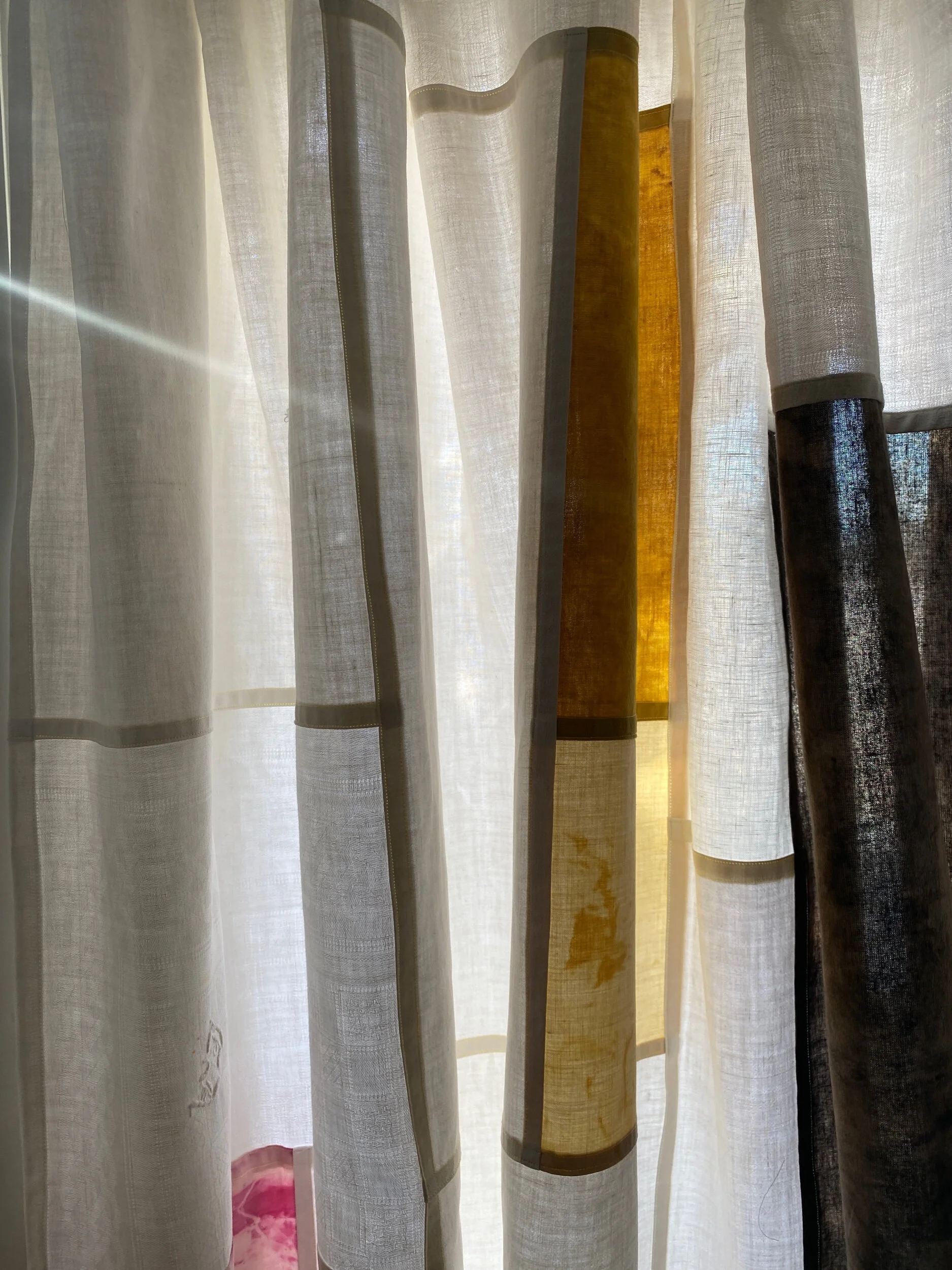 96A36F5F-534F-47AF-B763-79D9D4F5E77B