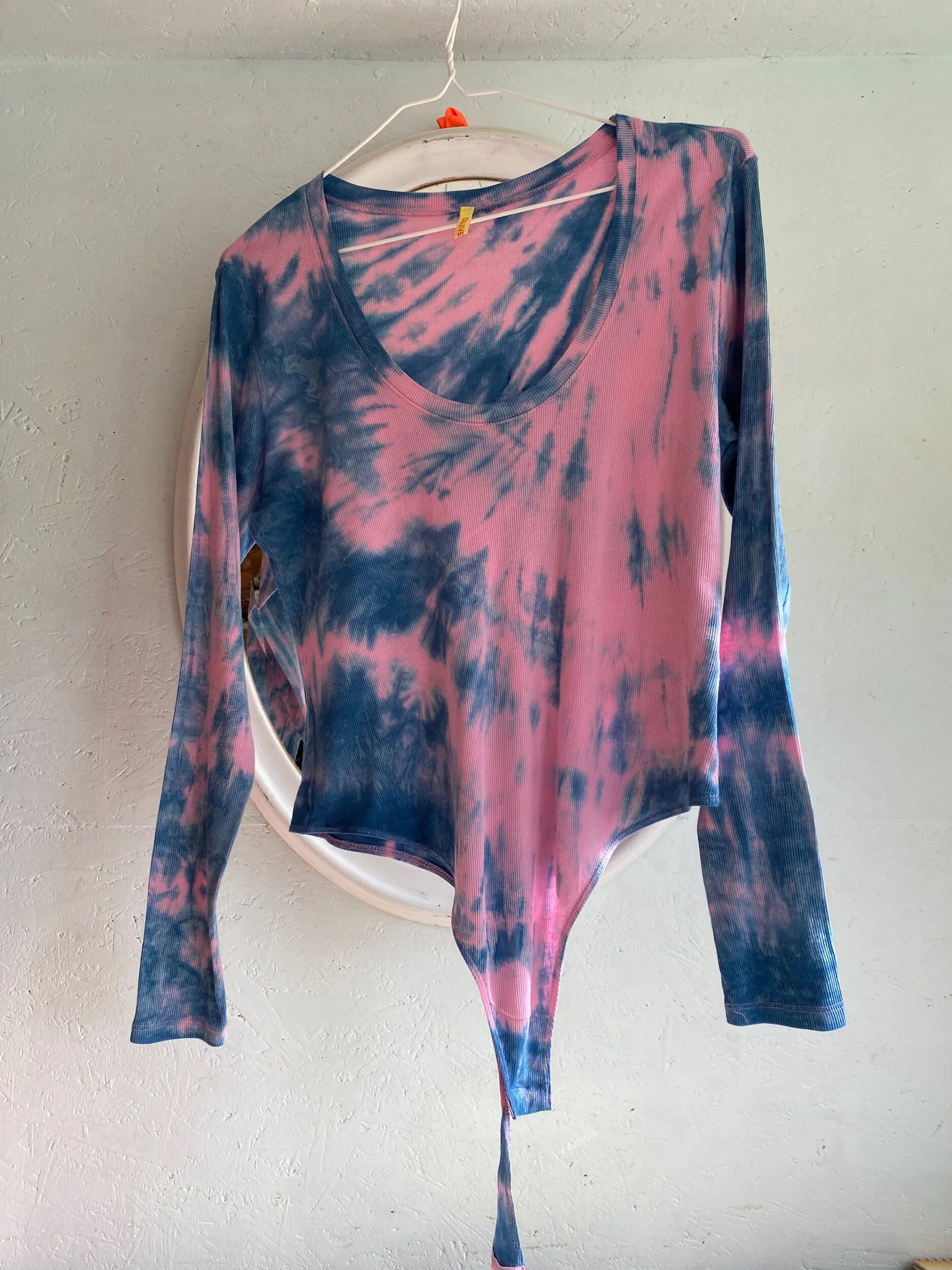 9B21D0CF-507C-4D94-BAA1-389156CF9F25