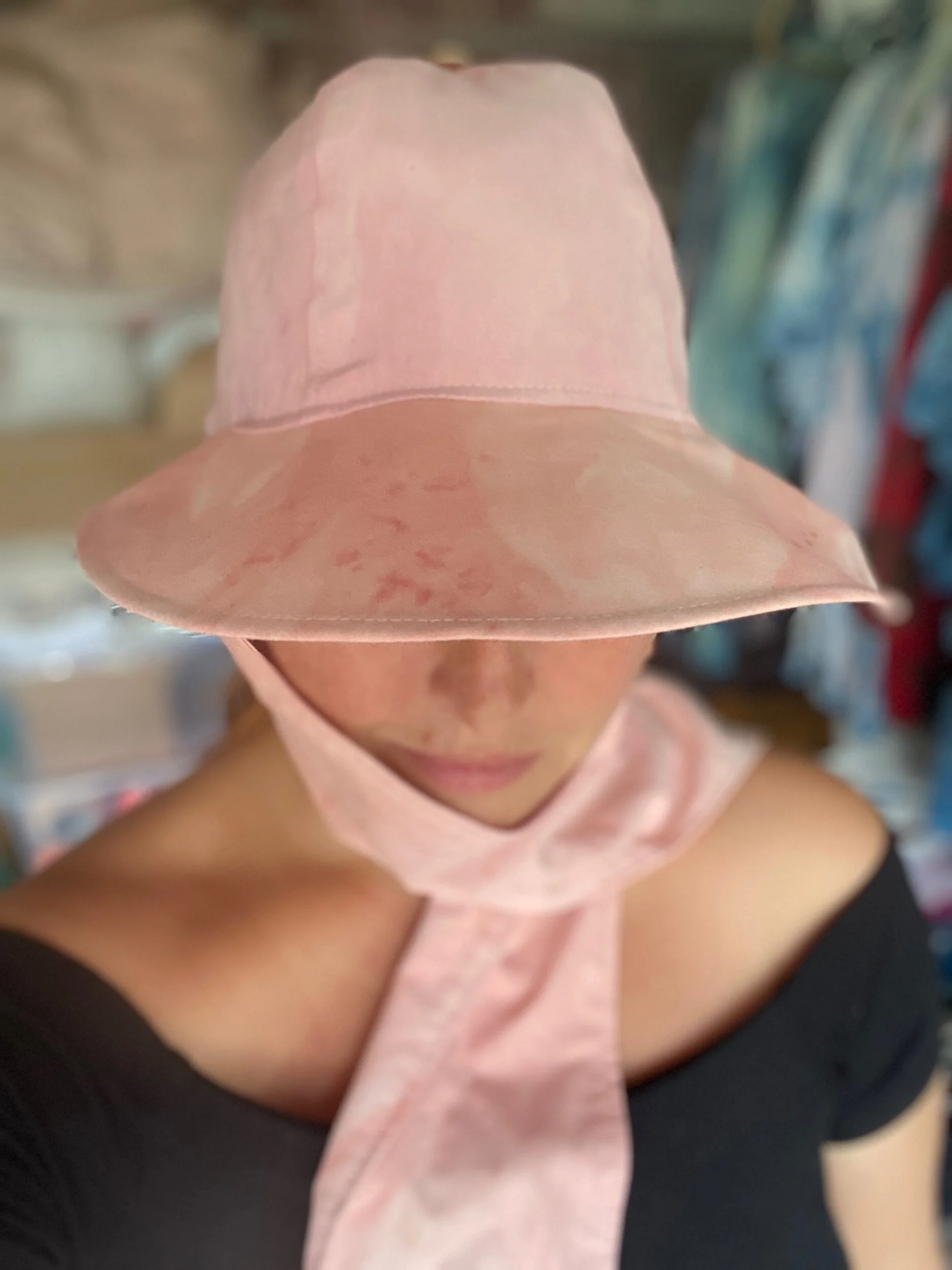 3FC928F6-2523-4106-883F-3357A0DD62B2