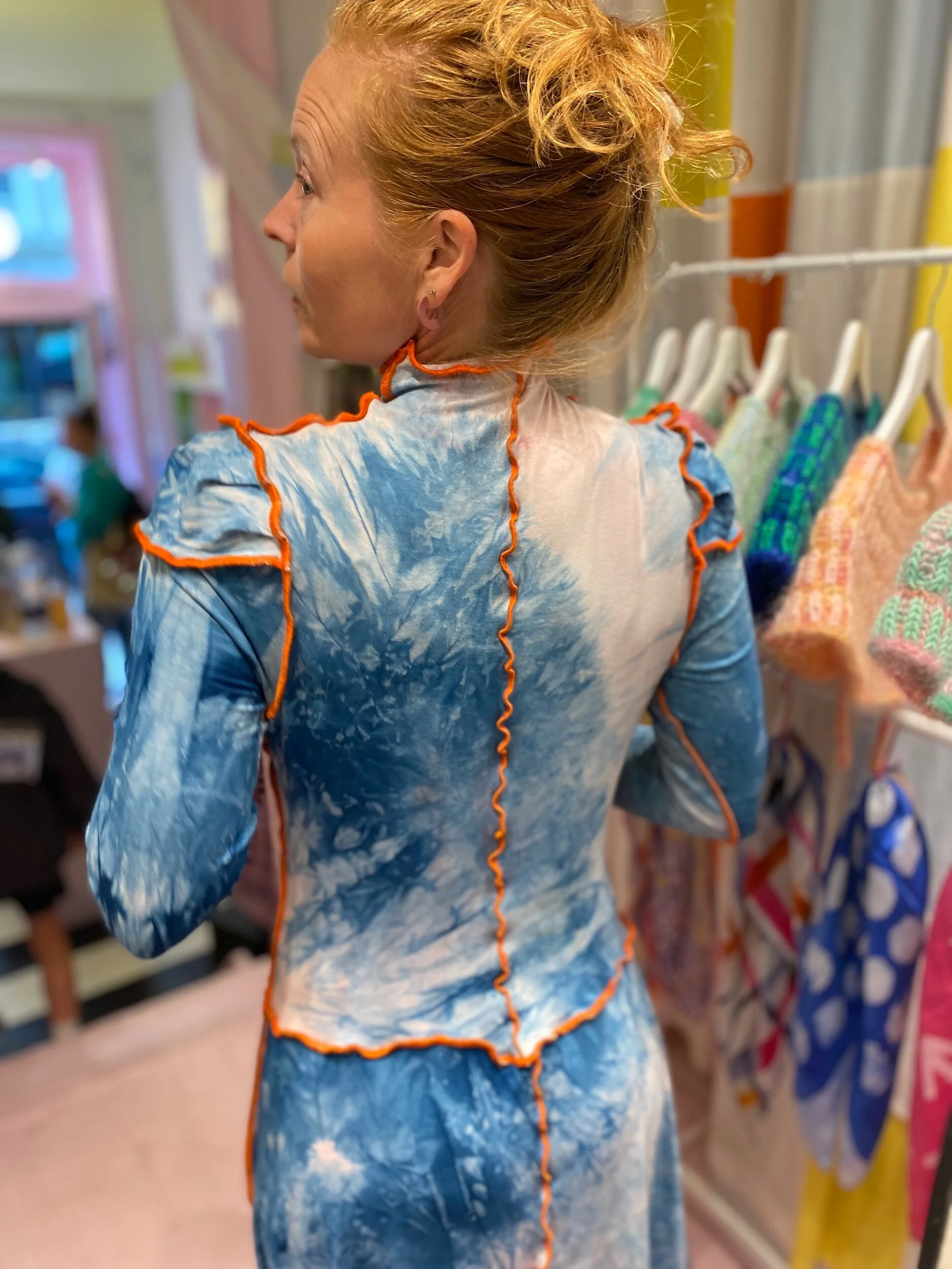 8F819D9E-1105-4767-8C15-4D999218E15C