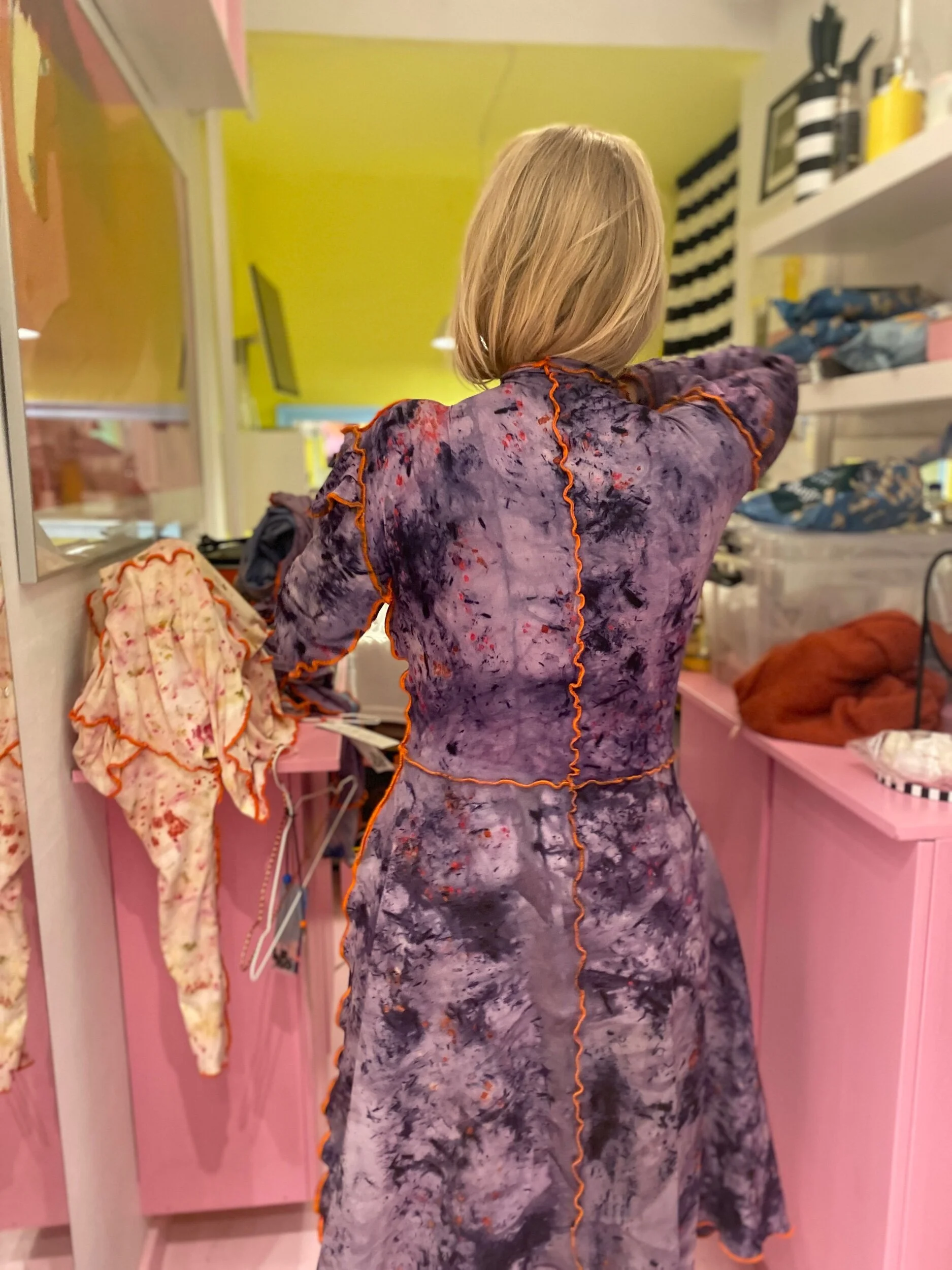 EE93E4D6-4309-4974-9778-D69904B47DD2