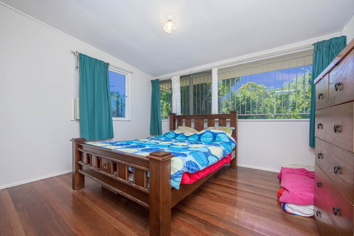 28 Camelia Avenue, Logan Central - (Web) (4).jpg