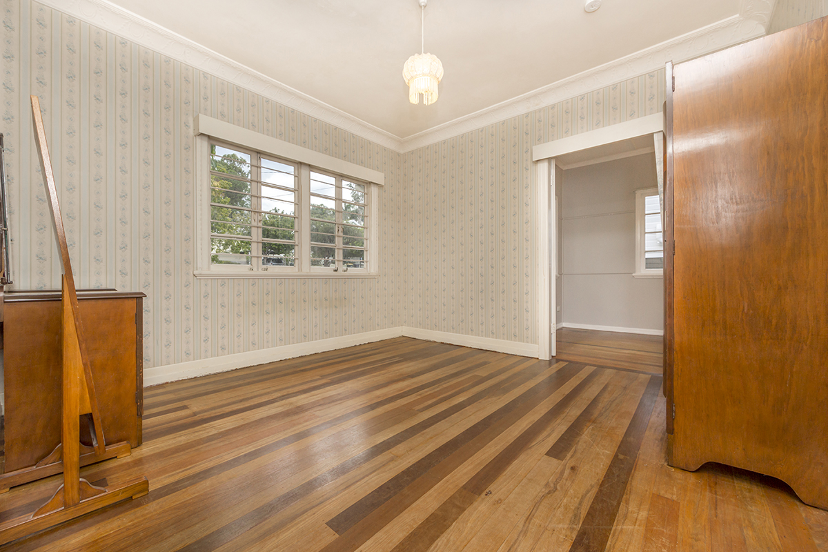 16 Esther Street, Tarragindi - (3) (Web).jpg