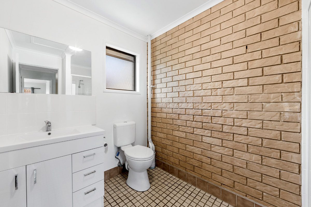 U28 39 Bruce Road, Woodridge - (Web) (3).jpg