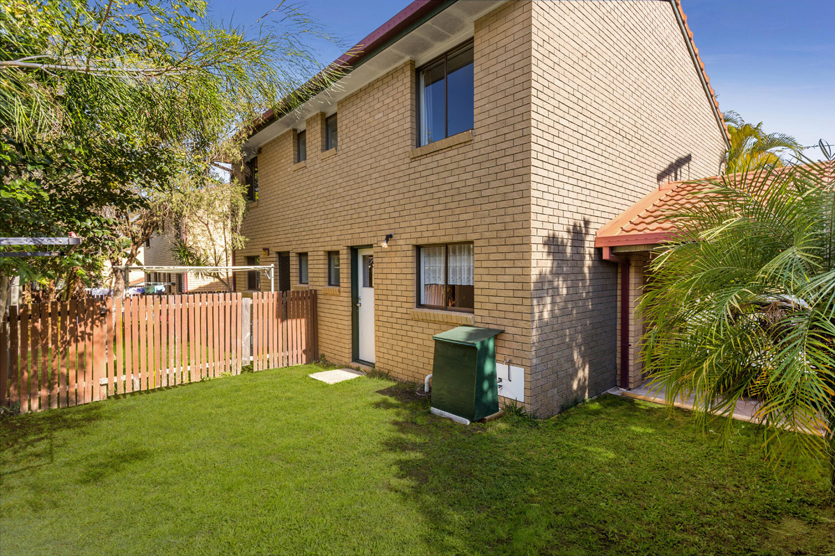 U28 39 Bruce Road, Woodridge - (Web) (7).jpg