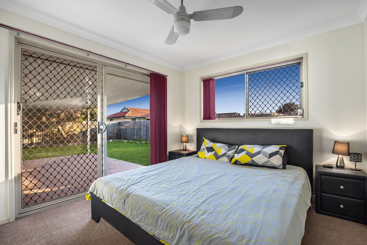 4 Nicole Place, Crestmead - Web(2).jpg