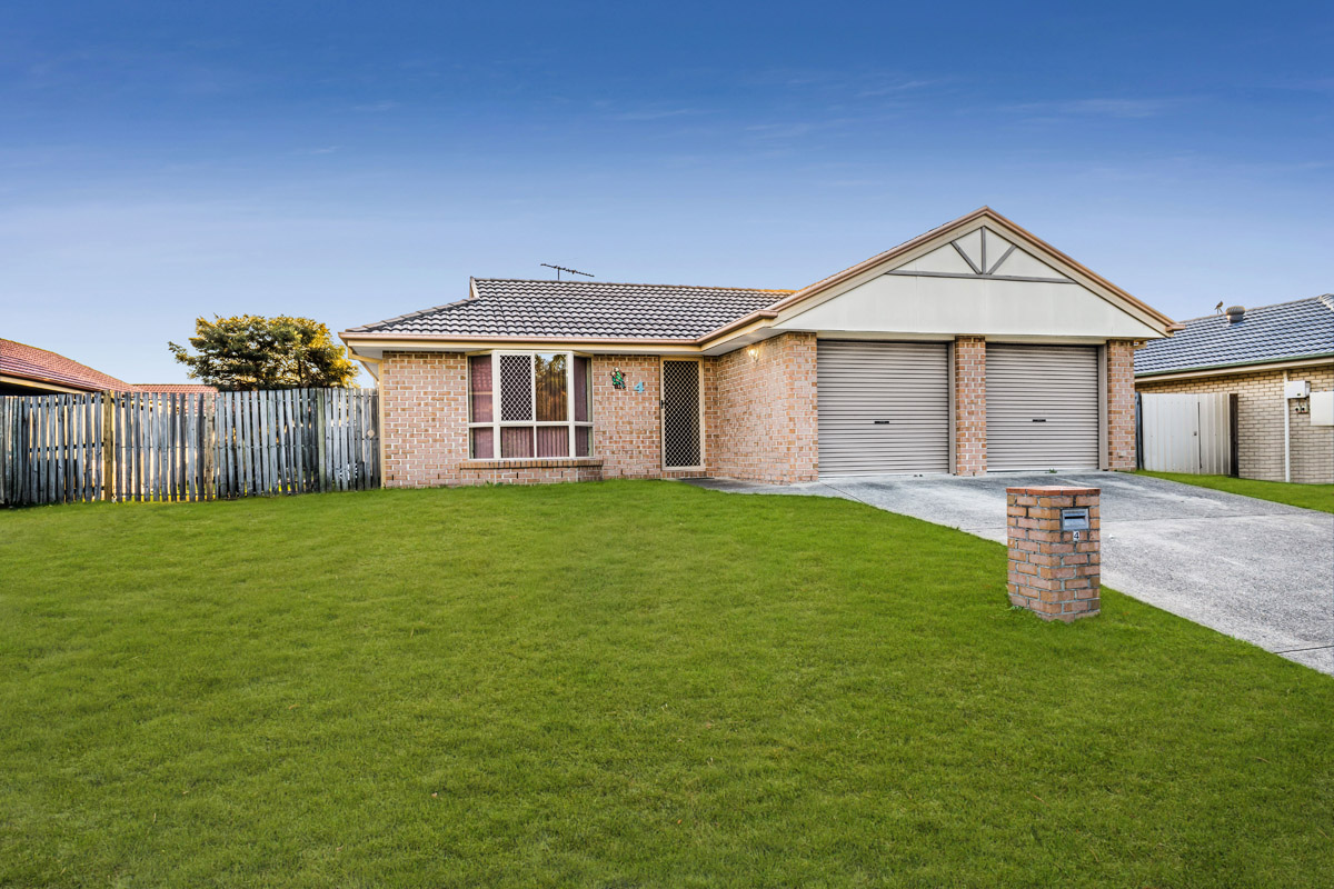 4 Nicole Place, Crestmead - Web(11).jpg