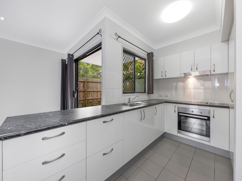 U3-21-North-Road,-Woodridge---(8).jpg