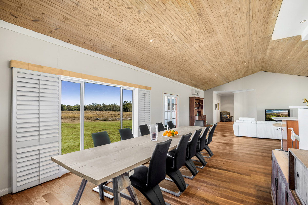 37 Loupals Road, Whetstone - (Web) (21).jpg