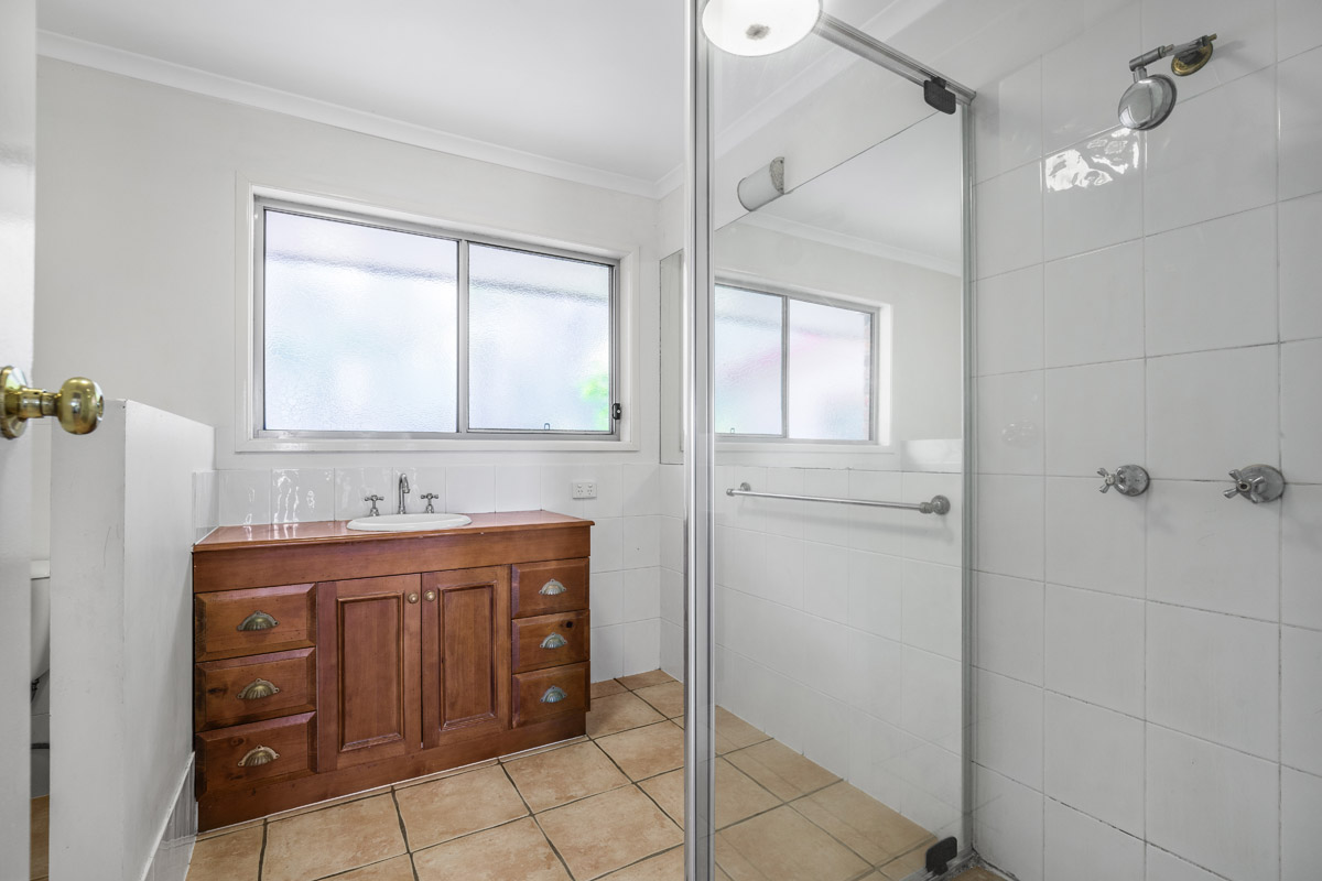 22 Aletta Street, Shailer Park - (Web)(3).jpg