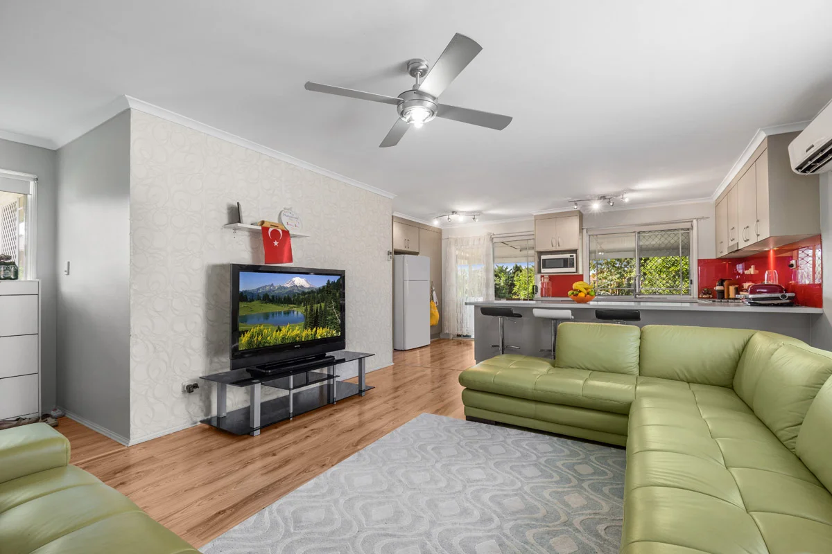 55 McKinley Street, Eagleby - (Web) (2).jpg