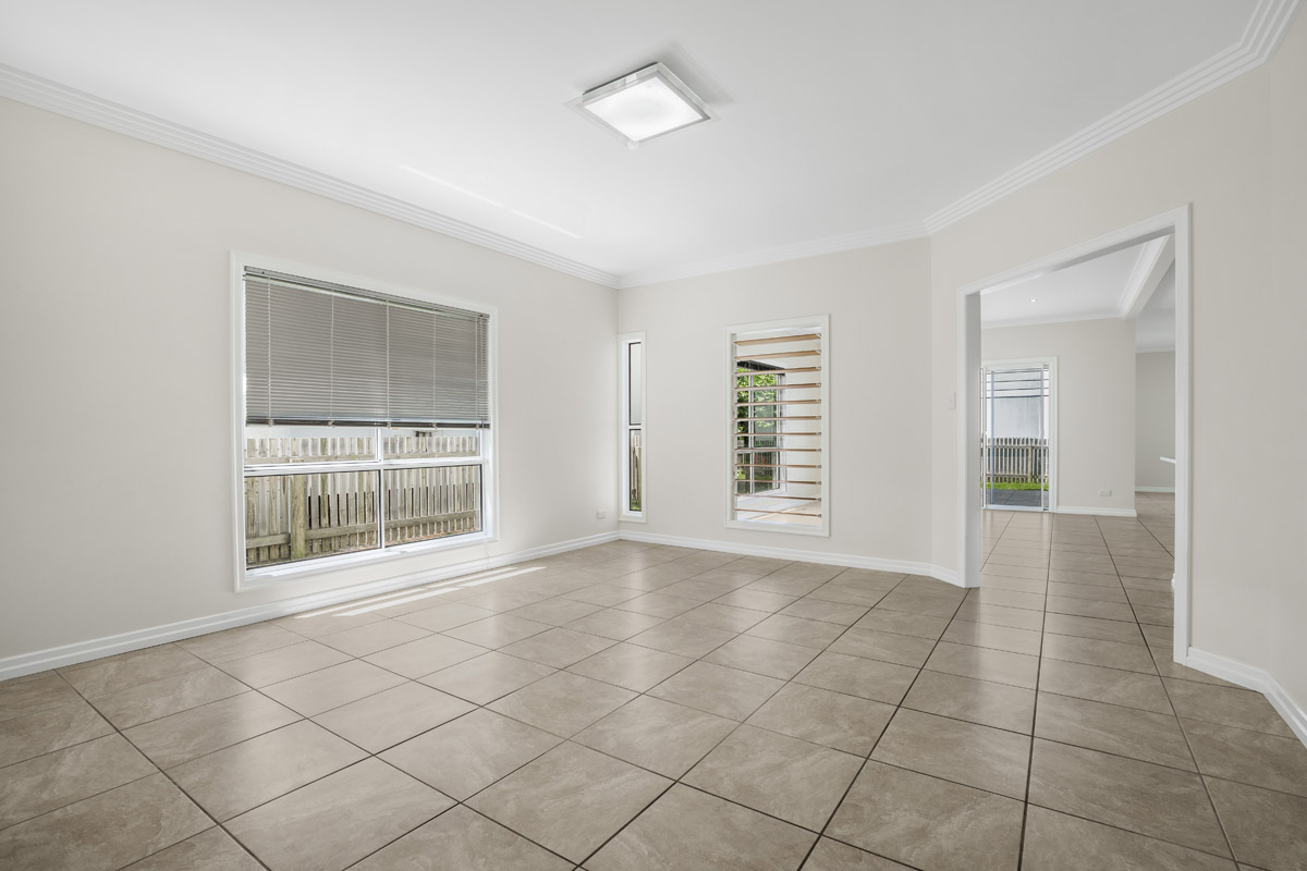9 Philips Street, Coochiemudlo - (12)(Web).jpg