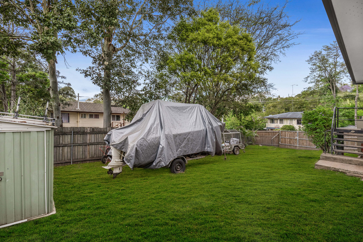 32 Sunrise Street, Beenleigh - (4).jpg