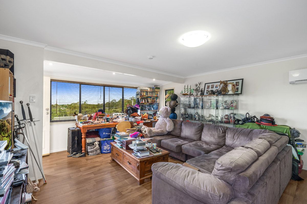 33 Sunnyview Street, Beenleigh - (7).jpg
