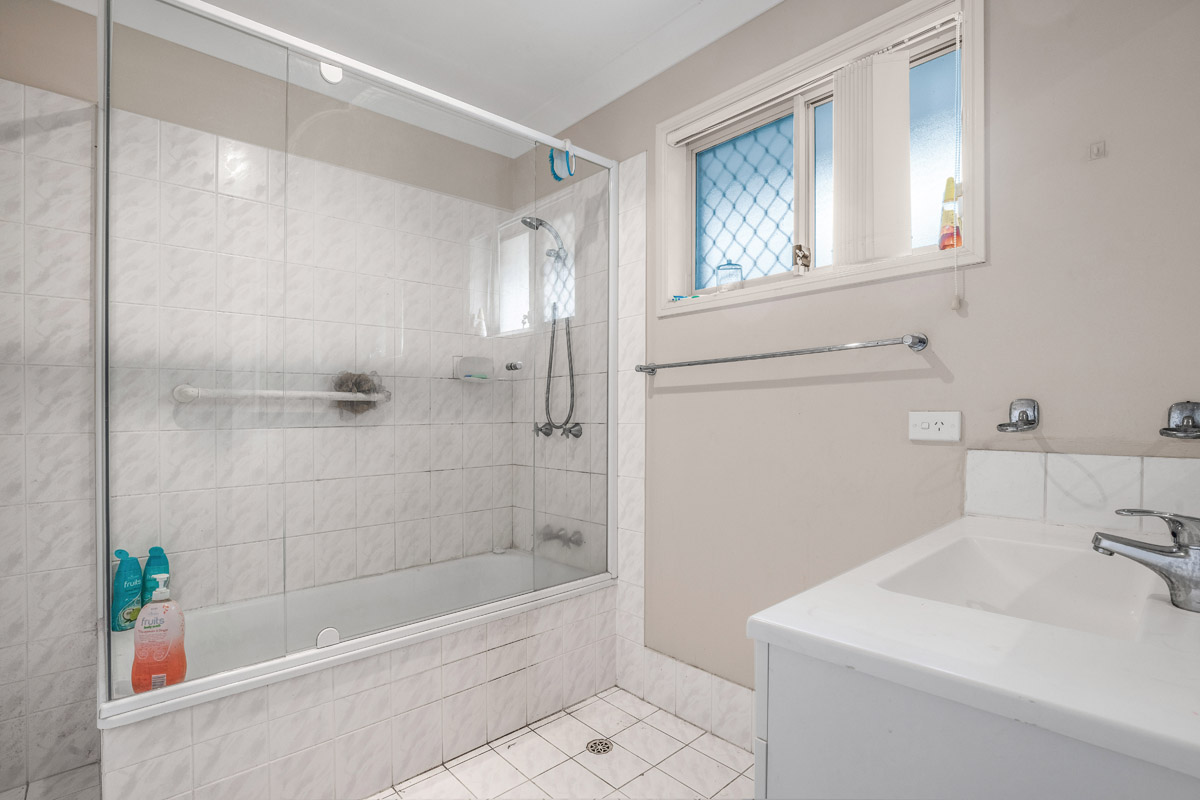 U48 10 Diamond Street, Slacks Creek - (5)(Web).jpg