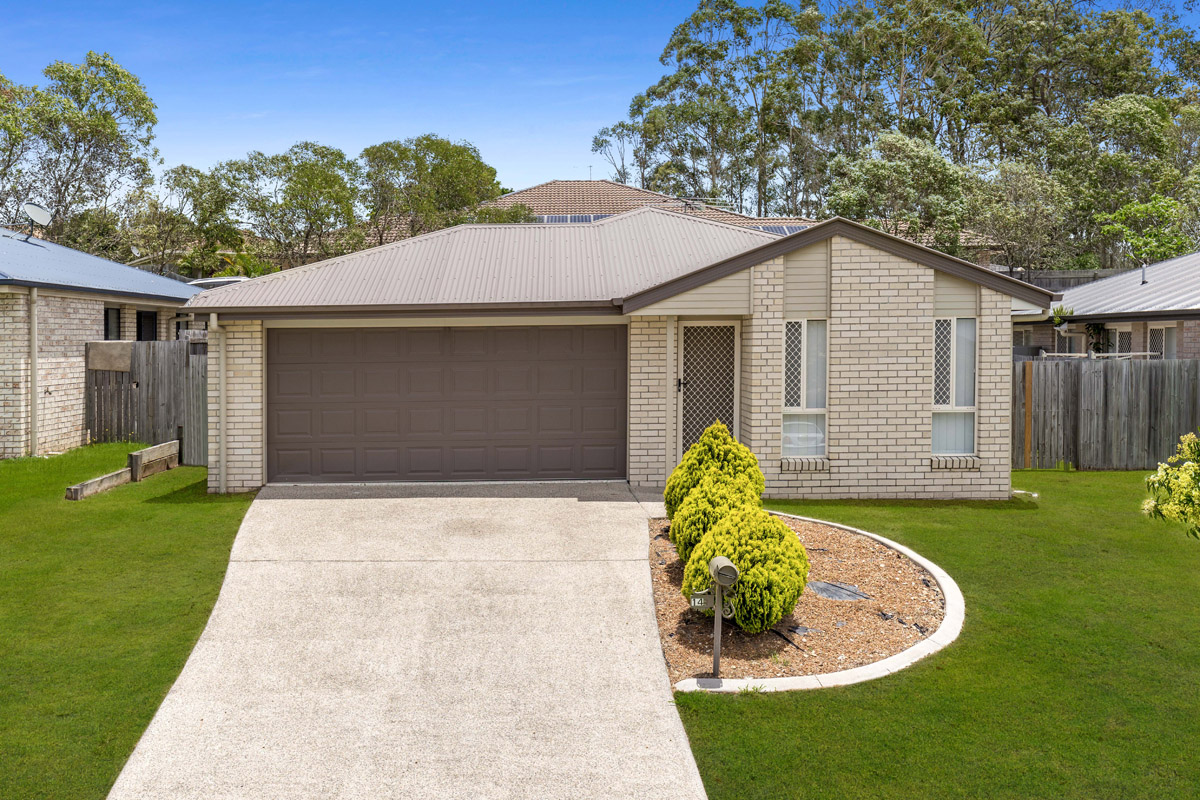 14 Alvine Drive.jpg