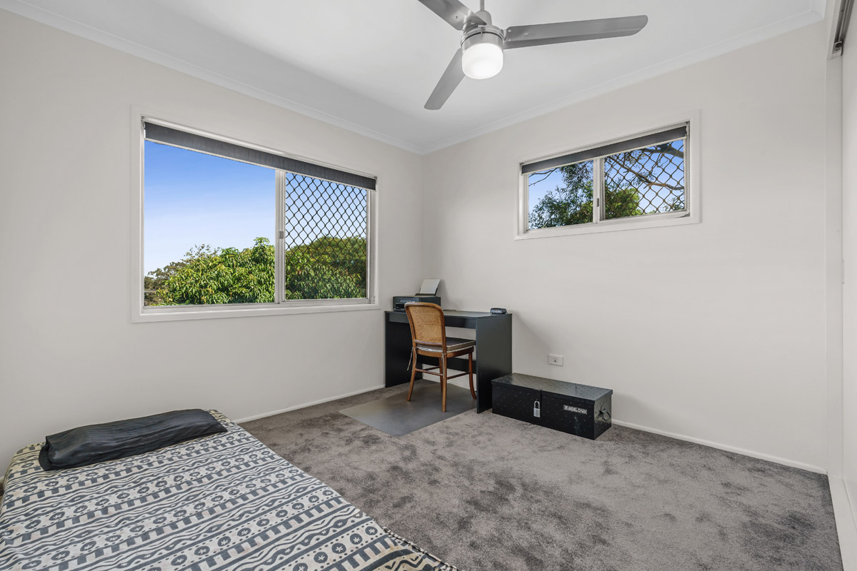 39 Sunnyview Street, Beenleigh - (4)(Web).jpg