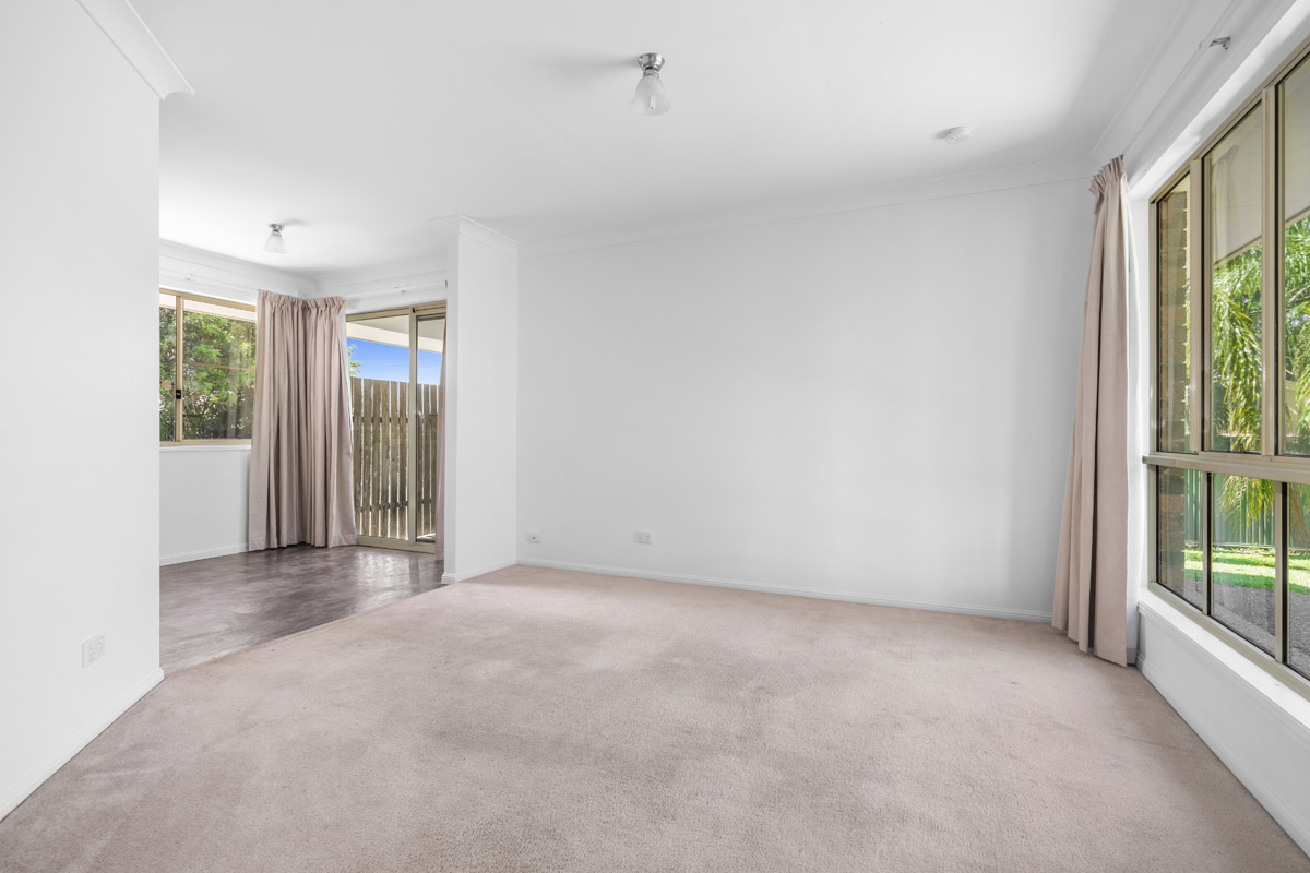 9 Mckinley Street, Eagleby - (5)(Web).jpg