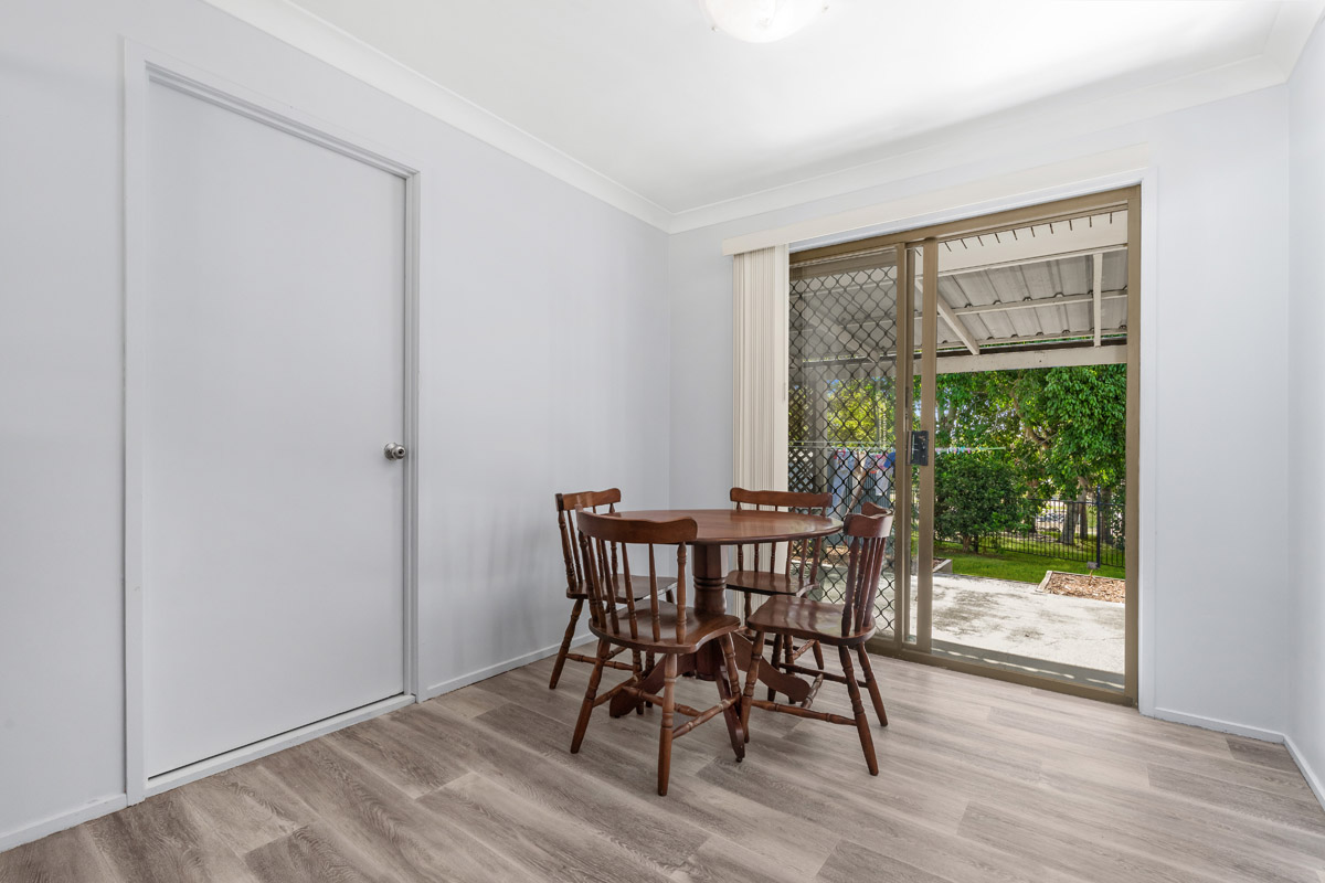 24 Quarrian Crescent, Beenleigh - (8)(Web).jpg
