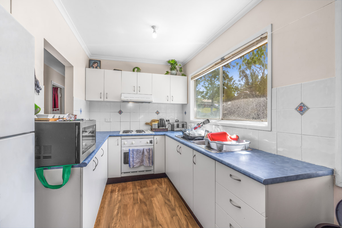 19 Sunnyview Street, Beenleigh - (4)(Web).jpg