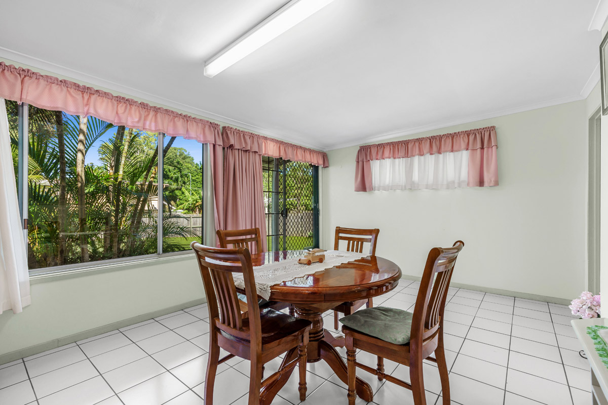 40 Dongarven Drive, Eagleby - (7)(Web).jpg