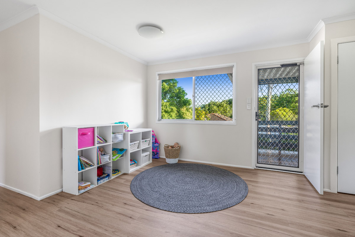 4 Tweed Street, Beenleigh - (3)(Web).jpg