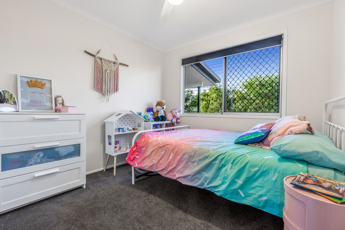 4 Tweed Street, Beenleigh - (5)(Web).jpg