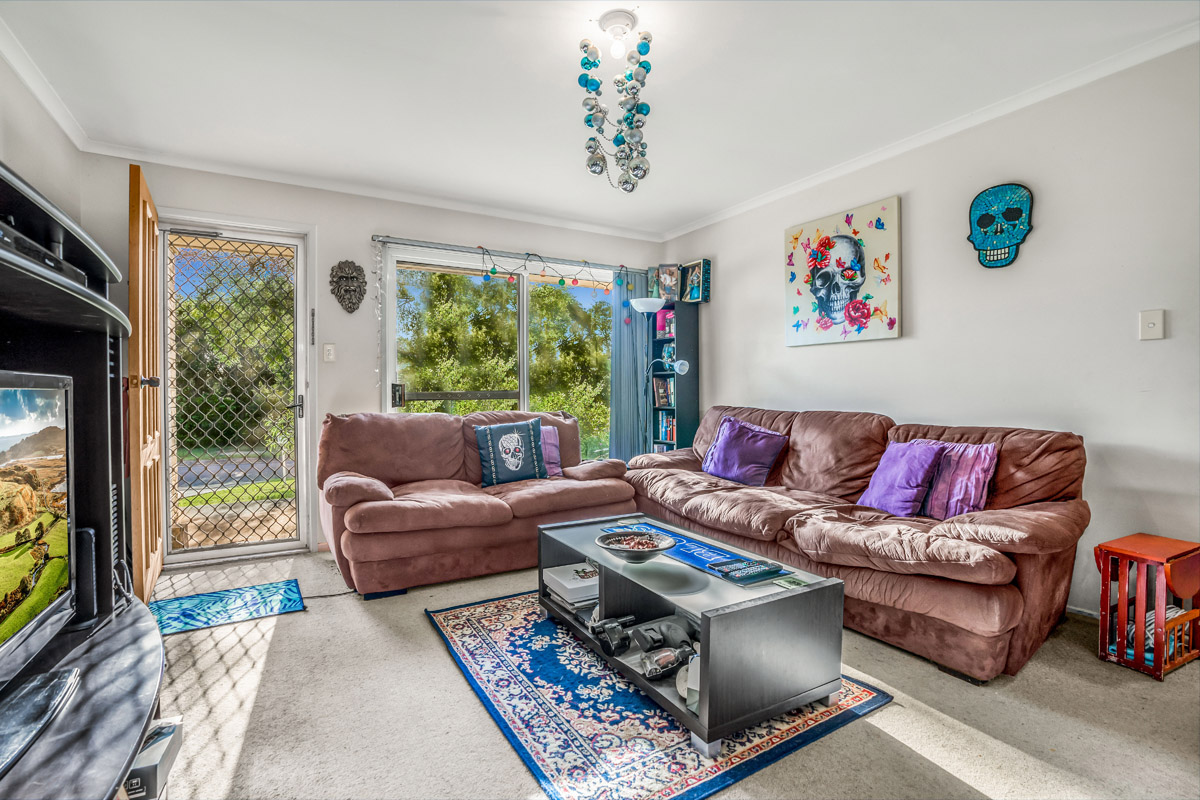 7 Dowling Crescent, Eagleby - (1)(Web).jpg
