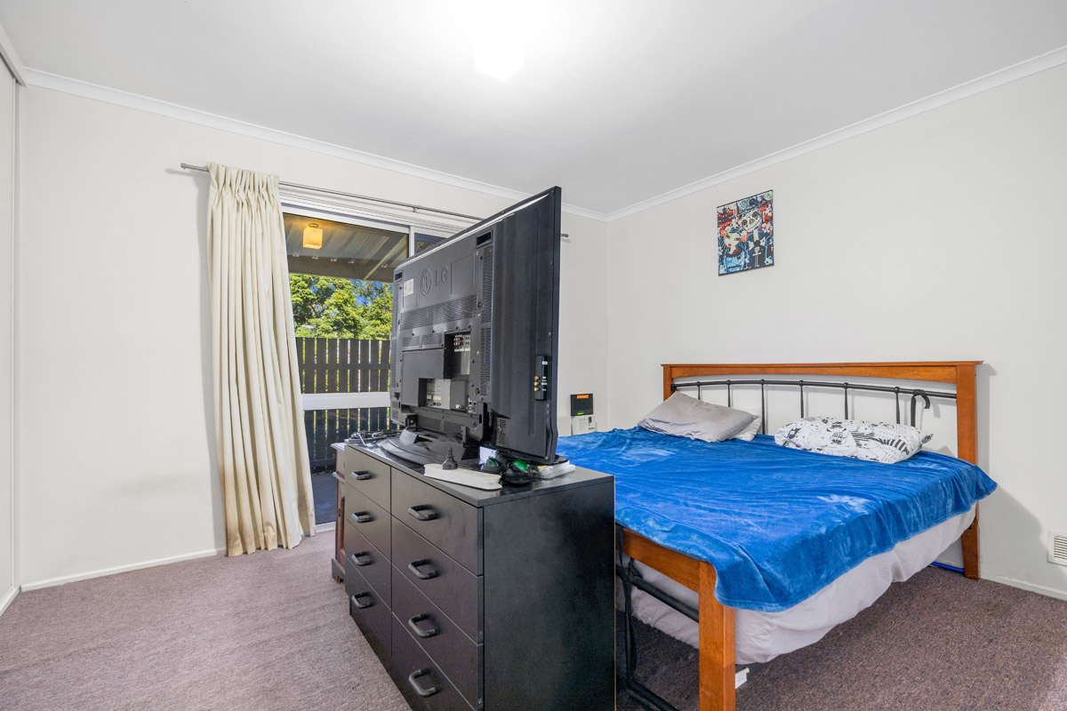 5 McLean Street, Redbank Plains - (4)(Web).jpg