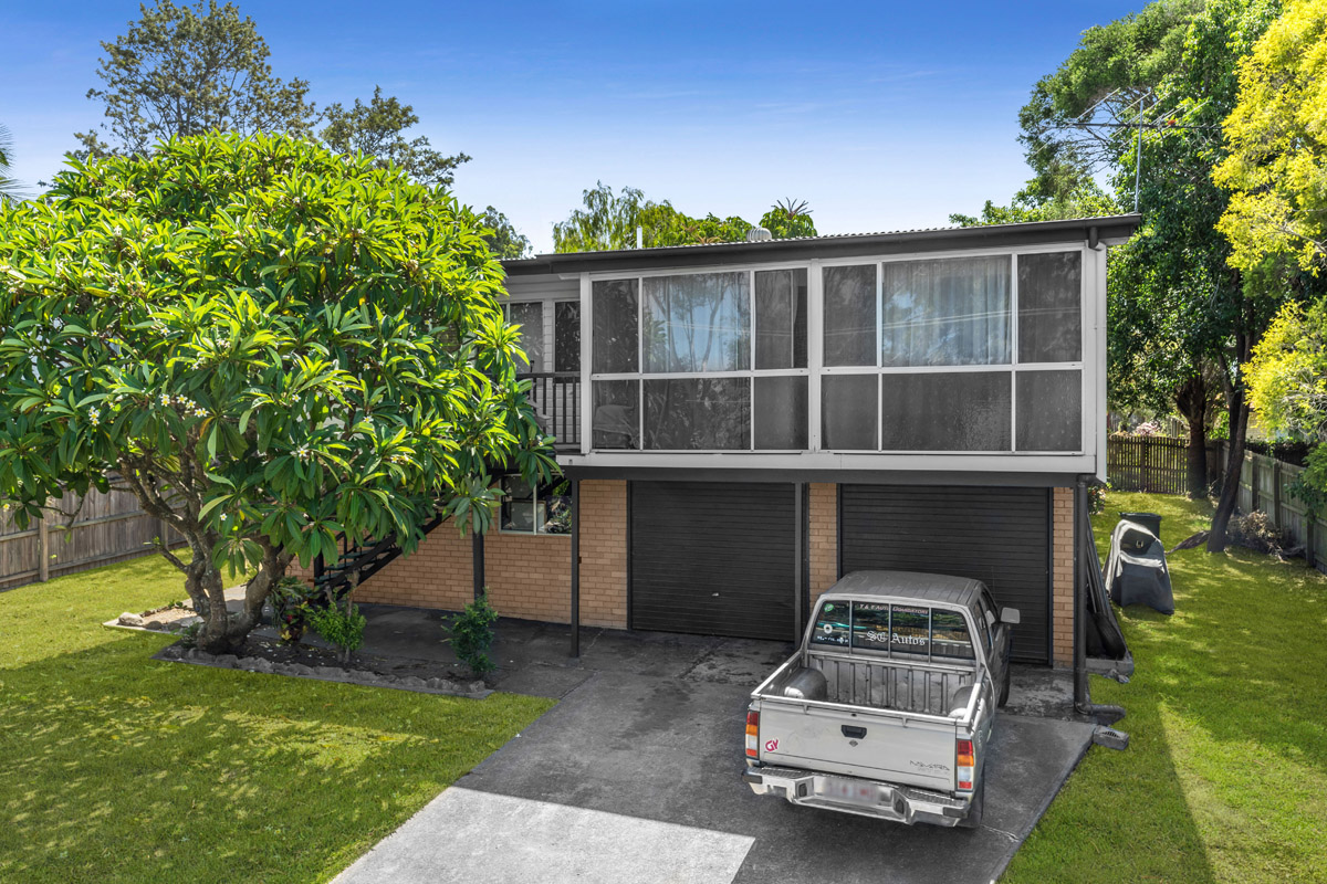 19 Sunnyview Street, Beenleigh - (2)(Web).jpg