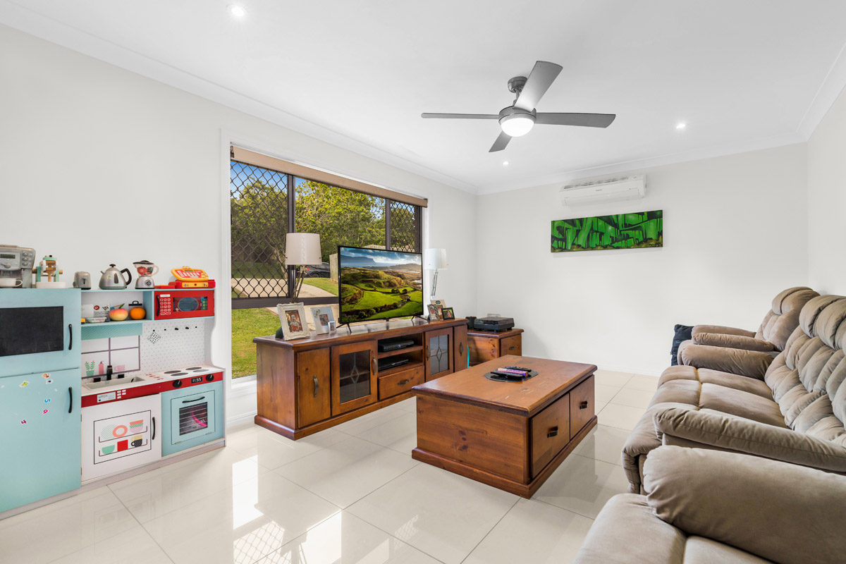 14 Hinchcliffe Street, Tanah Merah - (1)(Web).jpg