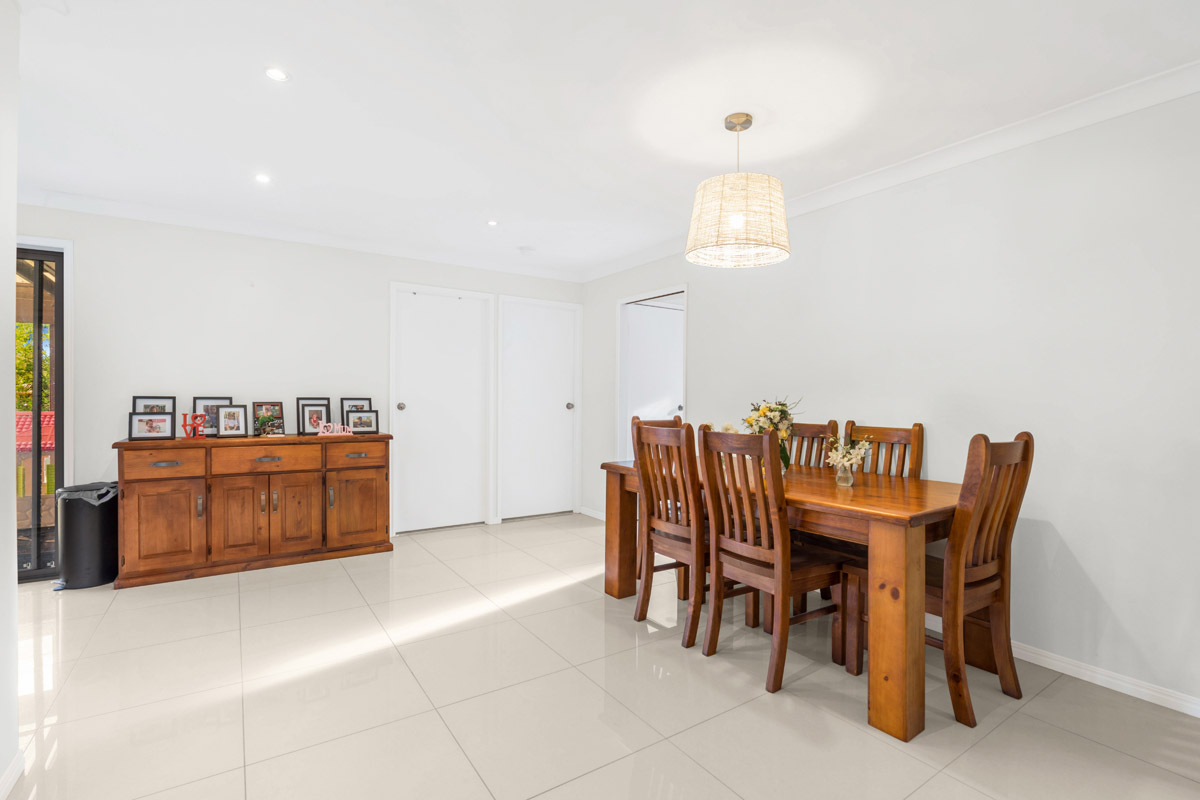 14 Hinchcliffe Street, Tanah Merah - (4)(Web).jpg