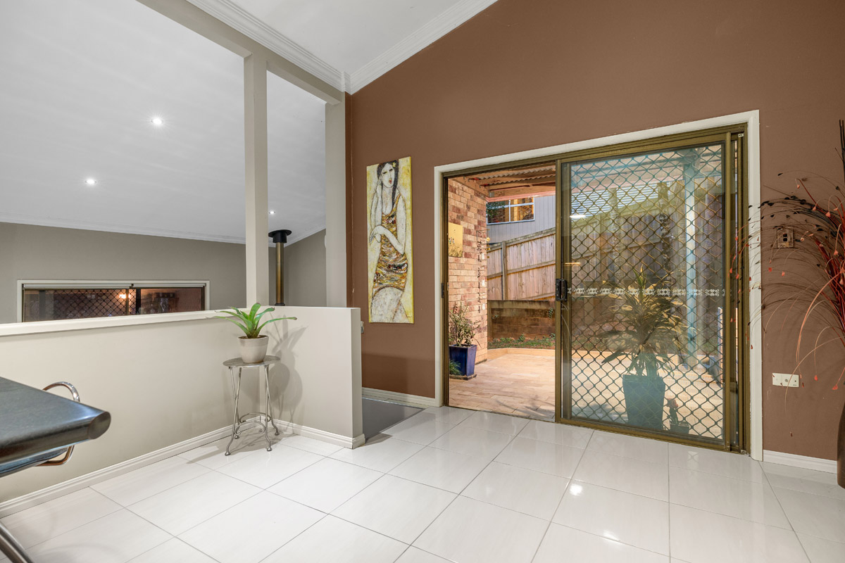 9 Pictum Street, Shailer Park - (13)(Web).jpg