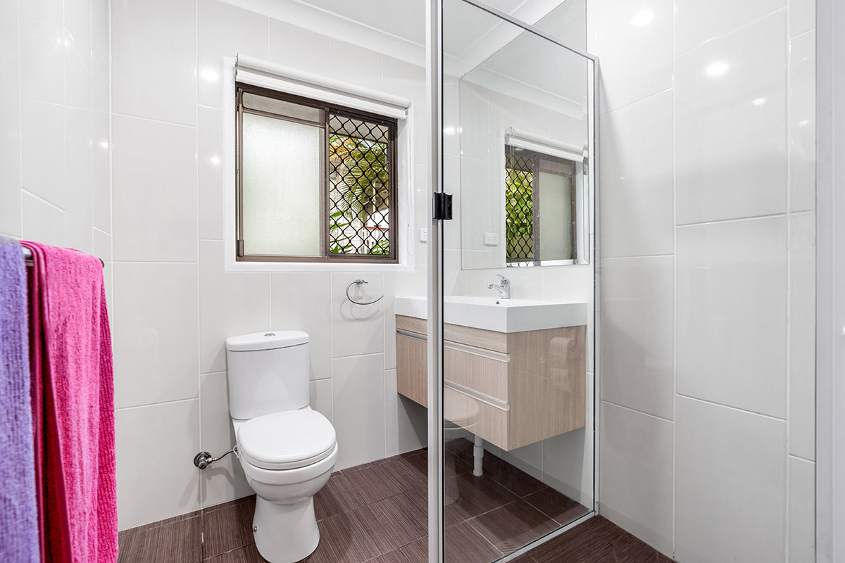 22 Finlay Street, Slacks Creek - (3)(Web).jpg