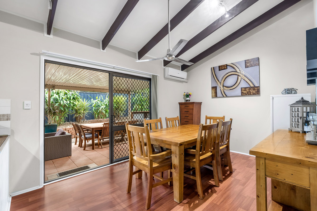 22 Finlay Street, Slacks Creek - (7)(Web).jpg