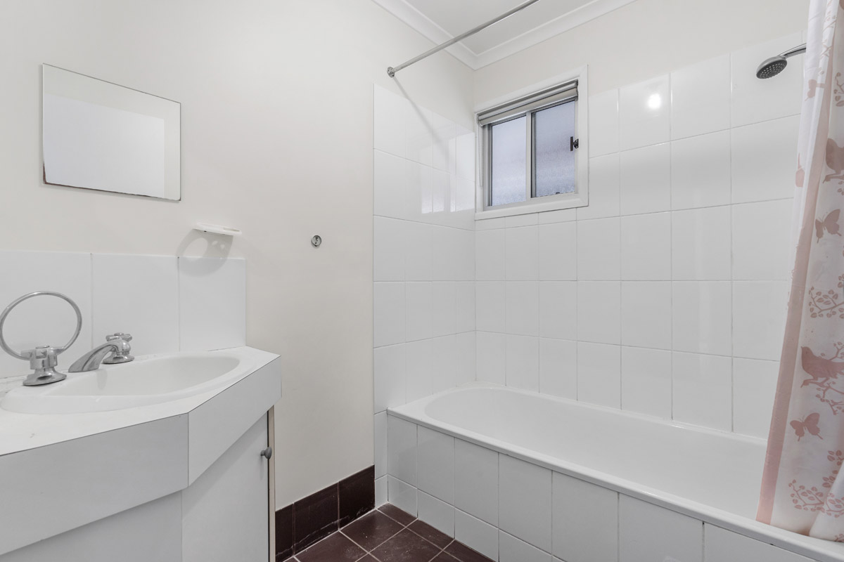 24 Shmidt Road, Eagleby - (4)(Web).jpg