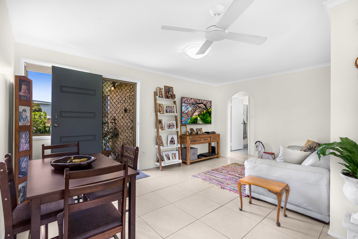 1 Walcha Ct, Beenleigh - (6)(Web).jpg
