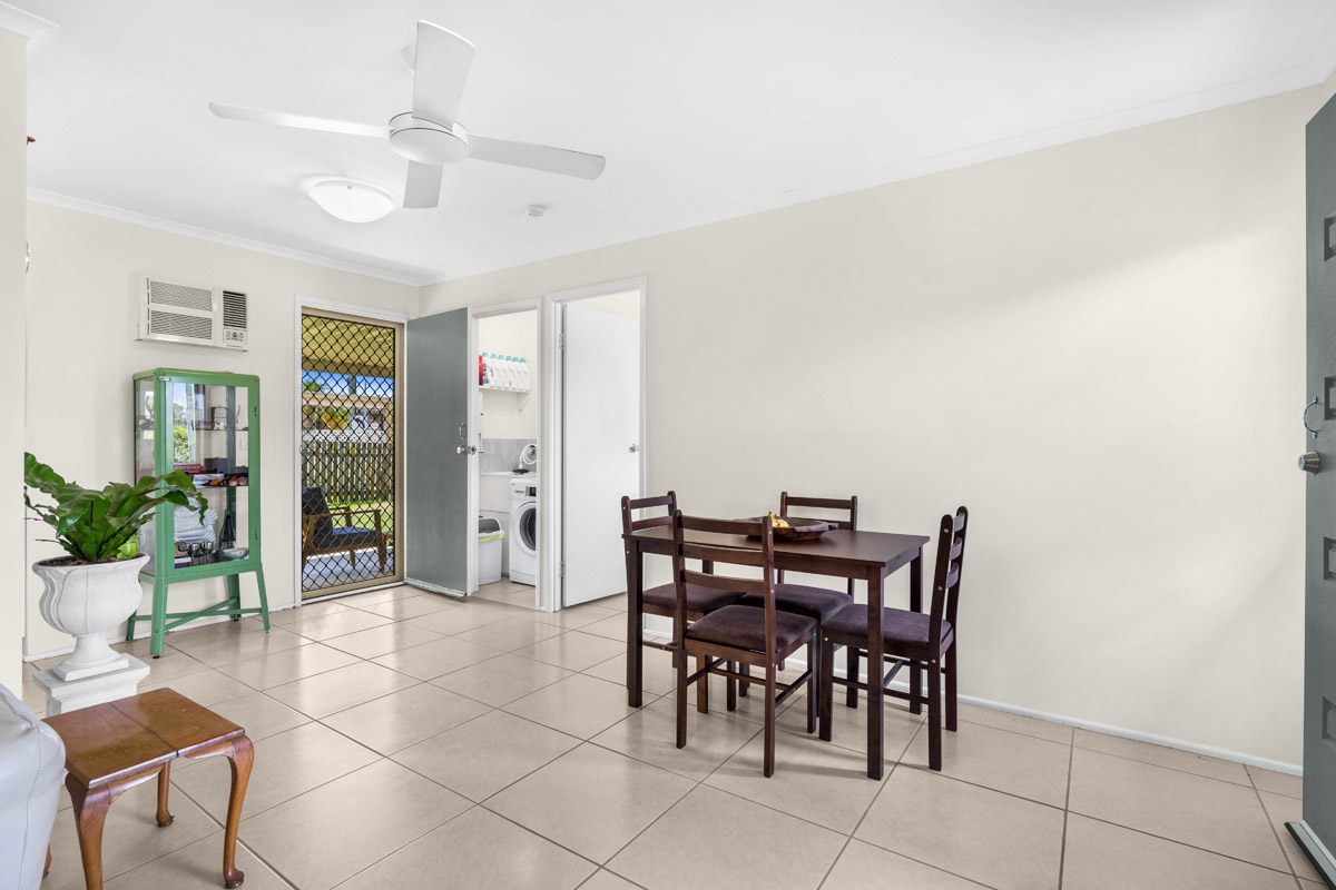 1 Walcha Ct, Beenleigh - (7)(Web).jpg