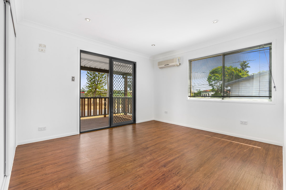 22 Kalimna Street, Loganholme - (3)(Web).jpg