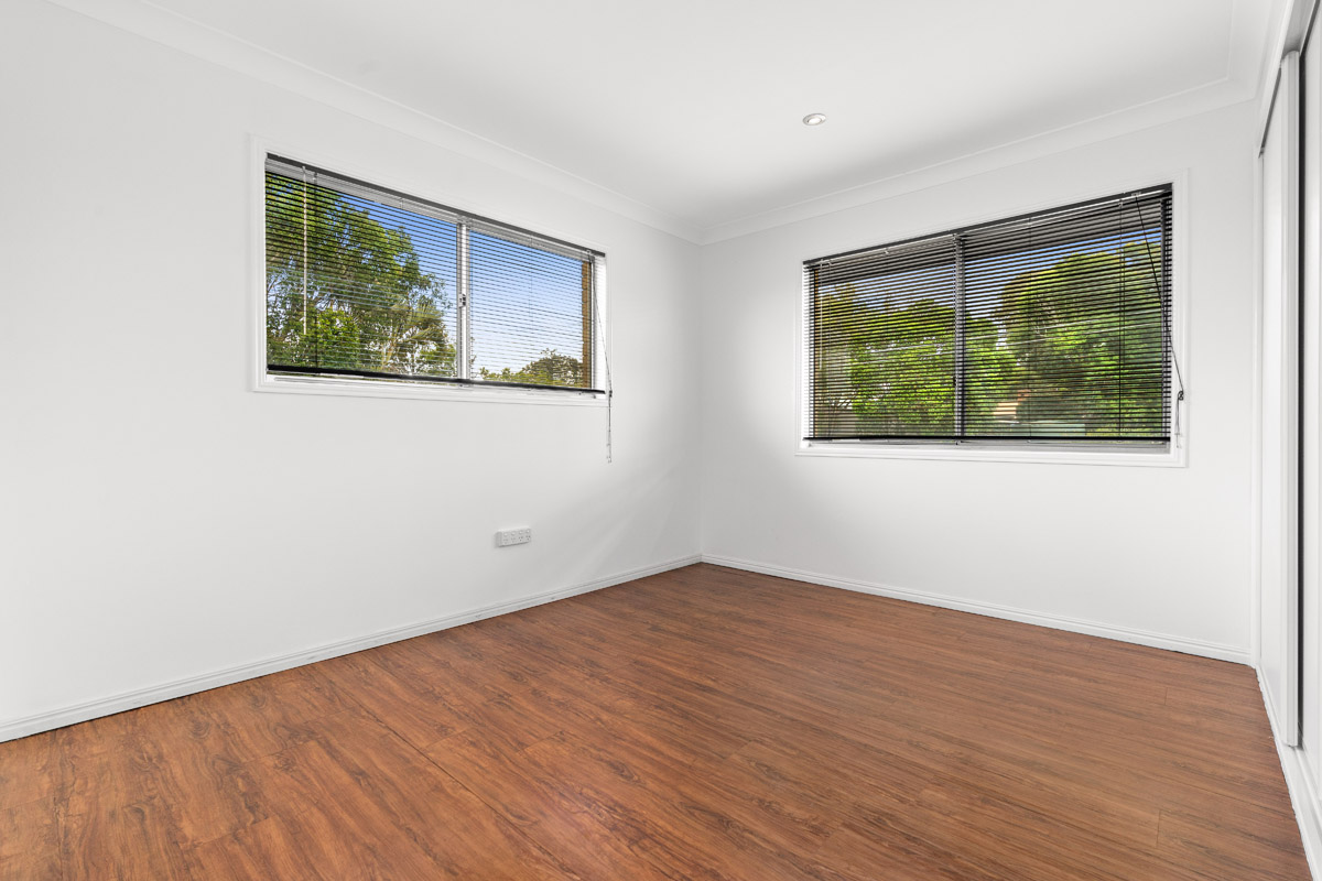 22 Kalimna Street, Loganholme - (6)(Web).jpg
