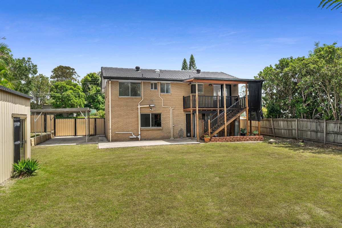 22 Kalimna Street, Loganholme - (10)(Web).jpg