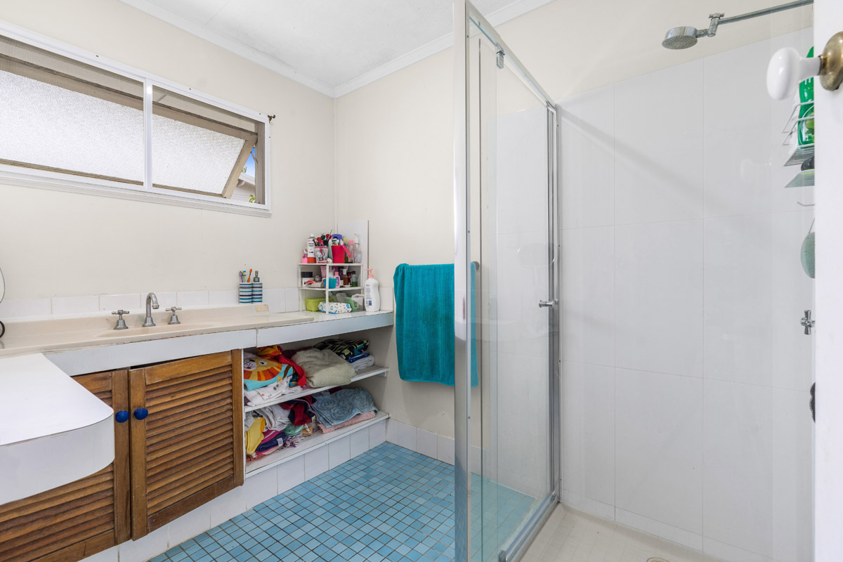 21 Brownhill Street, Logan Central - (1)(Web).jpg
