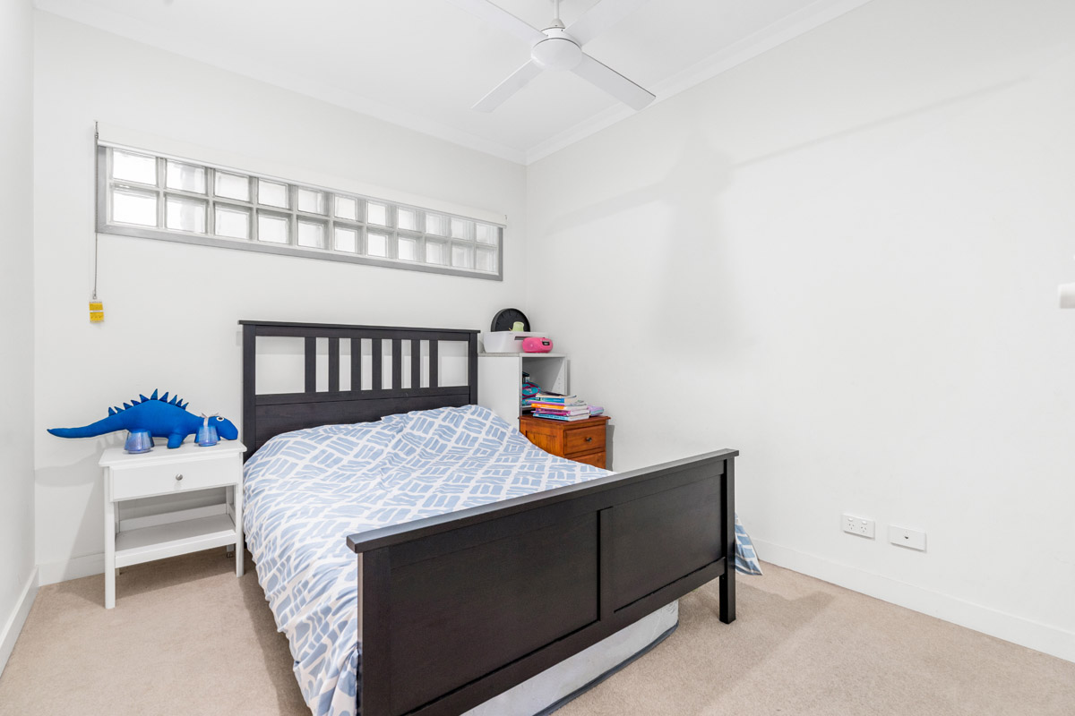 U8502 55 Forbes Street, West End - (2)(Web).jpg