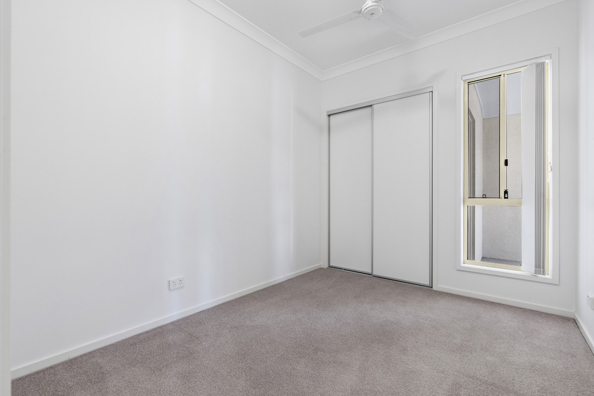 225 Logan Street, Eagleby - (16)(Web).jpg