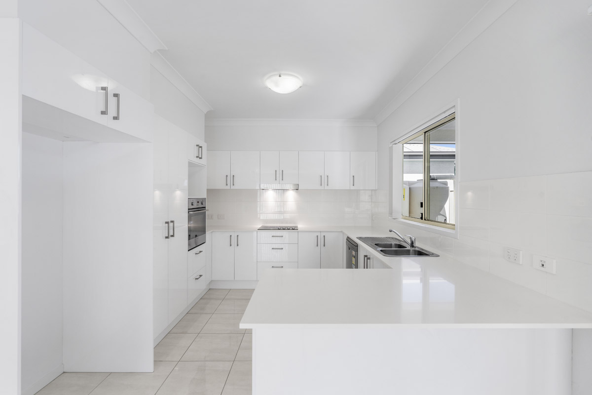 225 Logan Street, Eagleby - (20)(Web).jpg