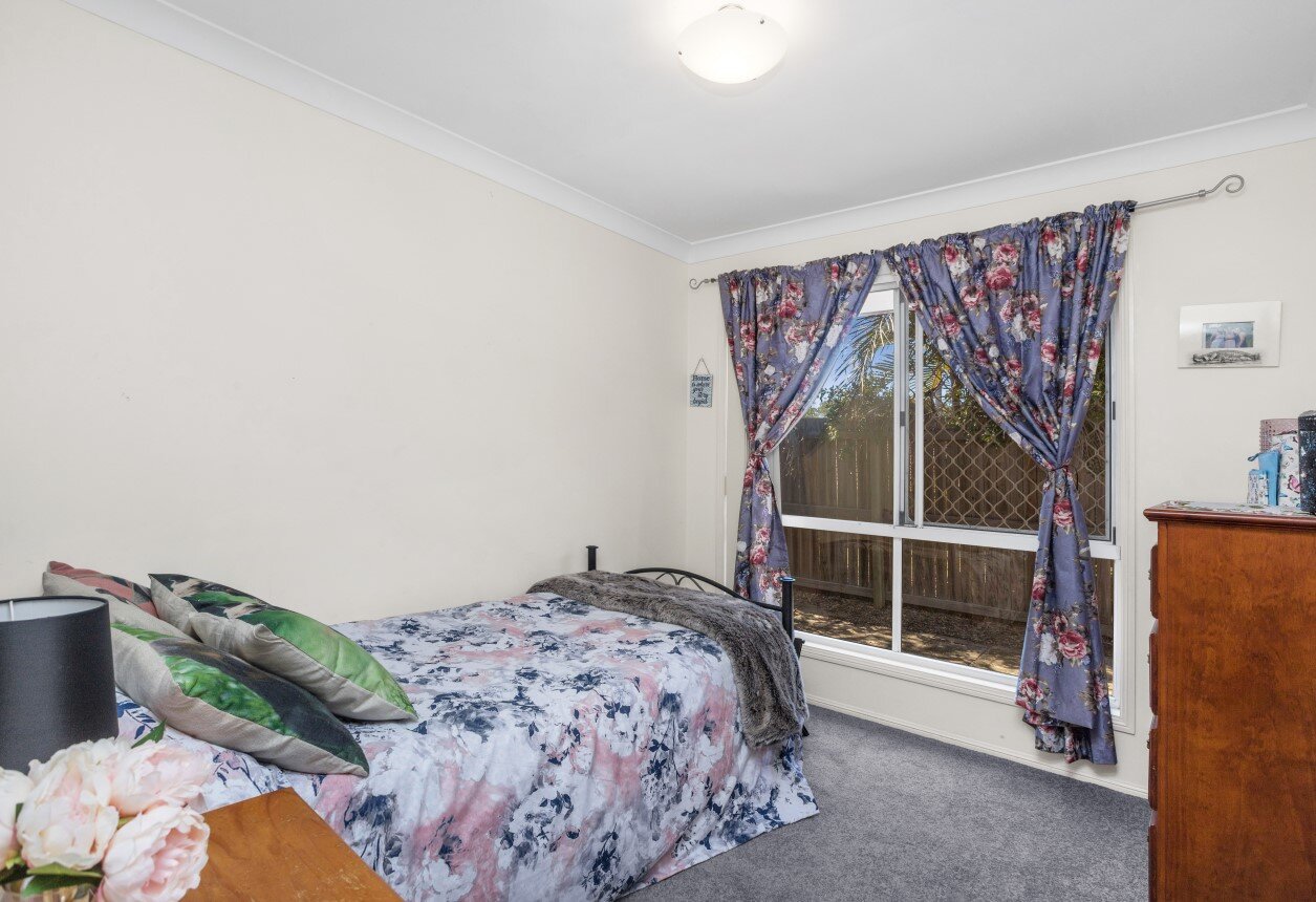34 Paddington Lane Eagleby - Daytime Photos (2).jpg