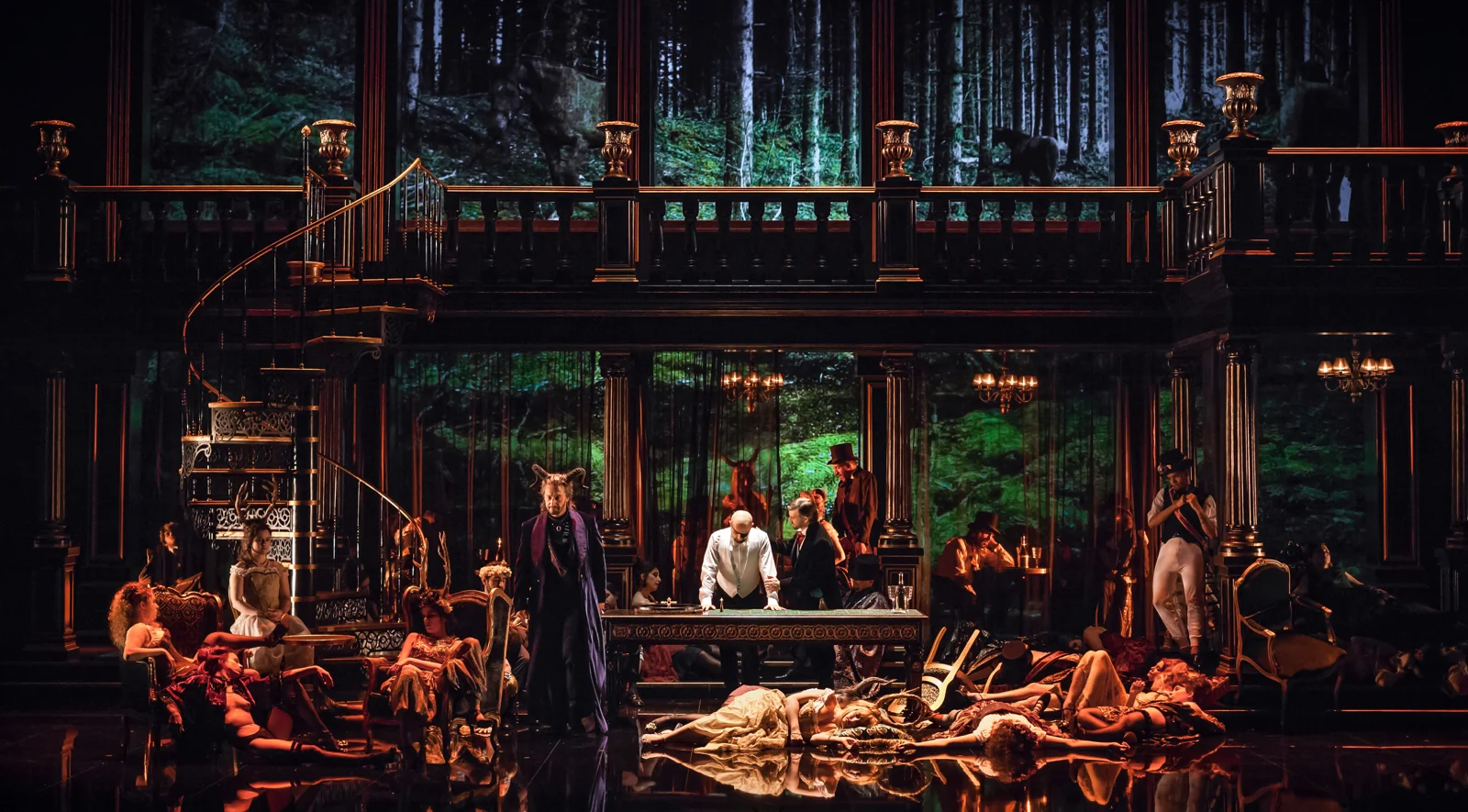 13-La-donna-del-lago-opera-de-Lausanne-©-Alan-Humerose-36_resize.jpg